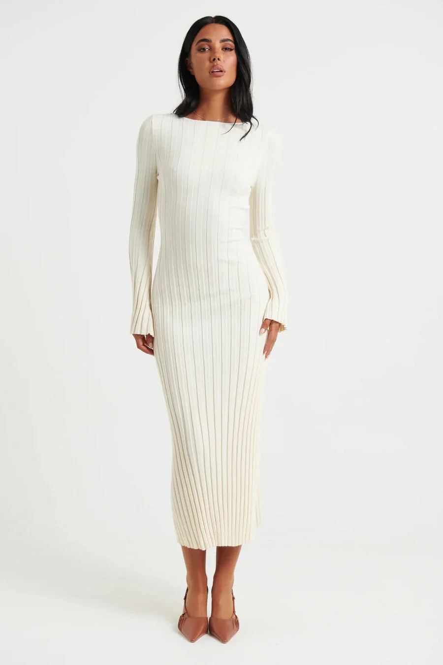 Aurelle's SERENE ELEGANCE RIBBED KNIT MIDI DRESS