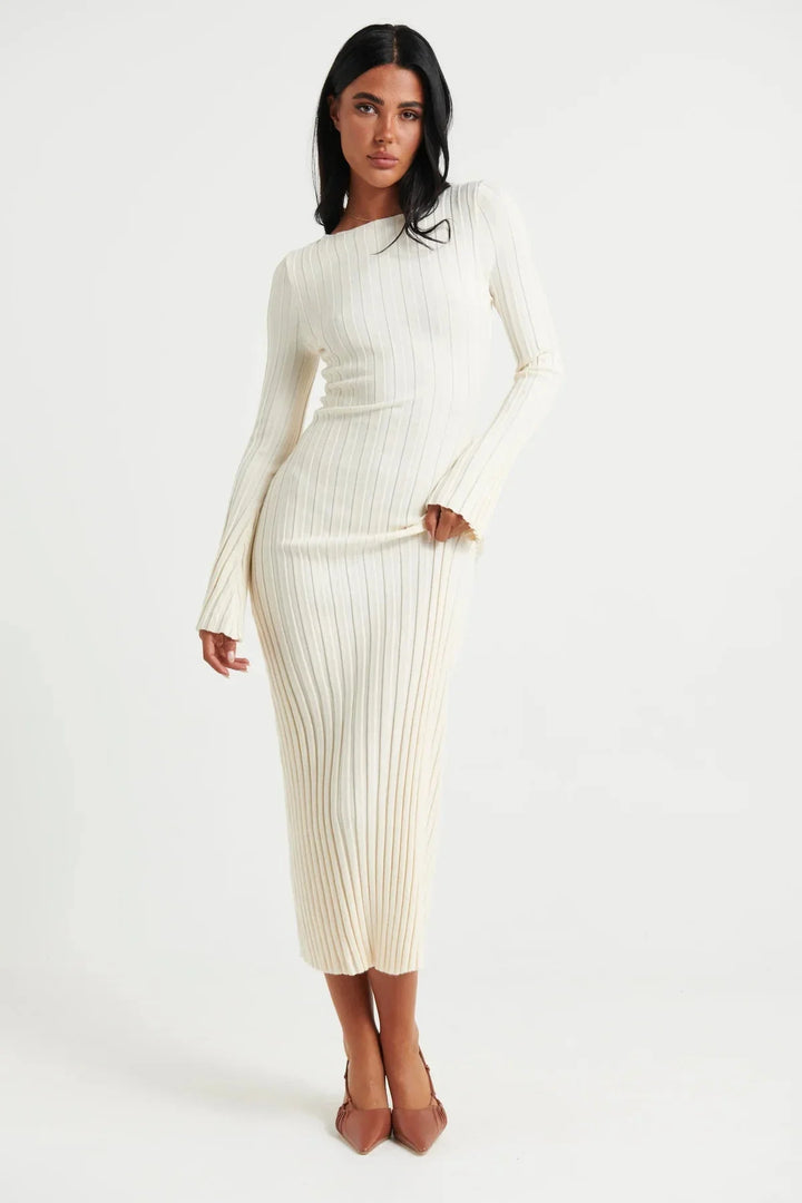 Aurelle's SERENE ELEGANCE RIBBED KNIT MIDI DRESS